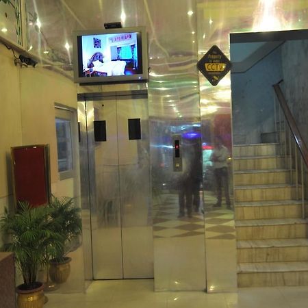 Oyo Premium Railway Station Patna Hotel Patna  Luaran gambar