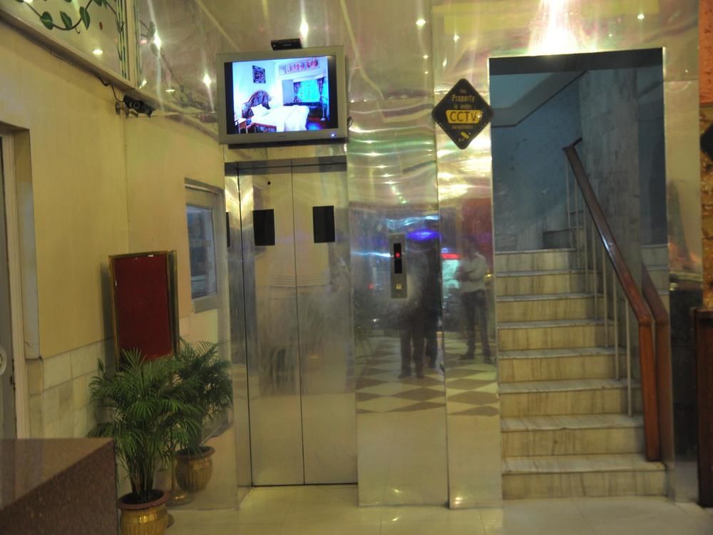 Oyo Premium Railway Station Patna Hotel Patna  Luaran gambar