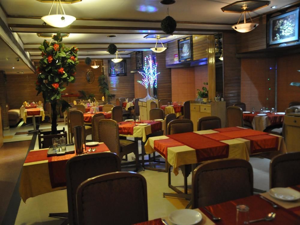 Oyo Premium Railway Station Patna Hotel Patna  Luaran gambar