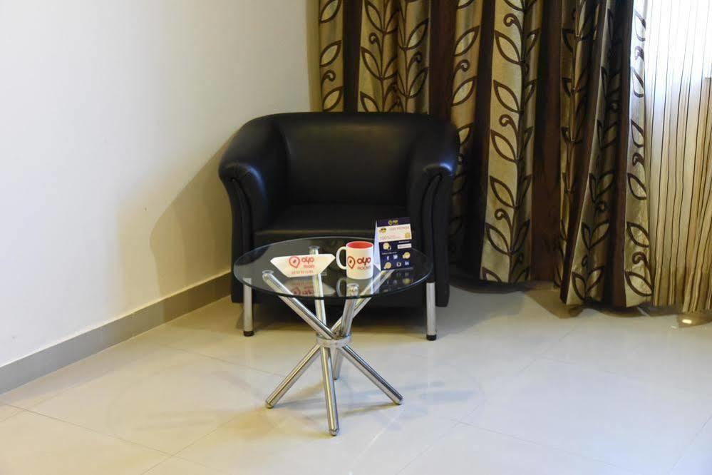 Oyo Premium Railway Station Patna Hotel Patna  Luaran gambar